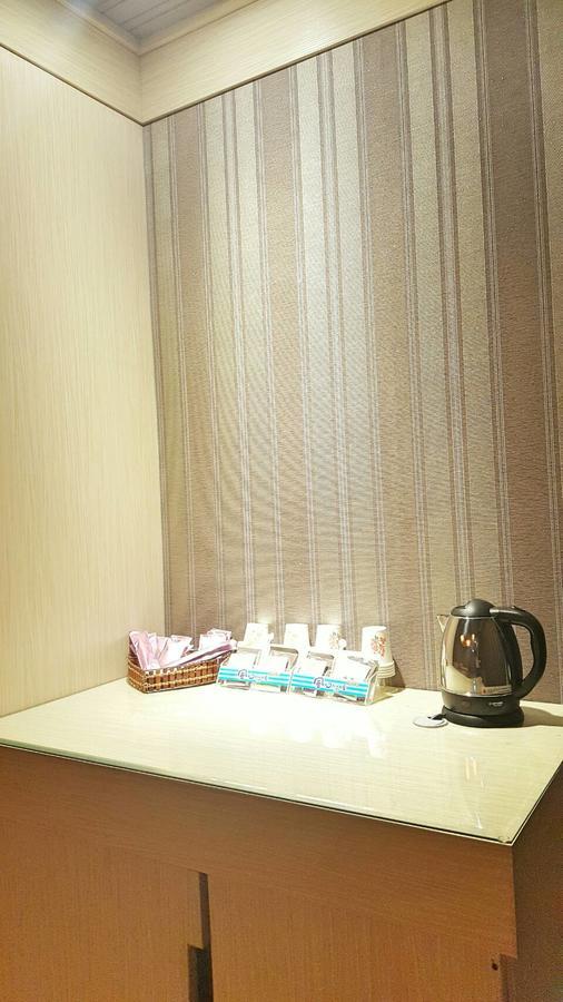 Wind Coast Motel Hsinchu City Exterior photo