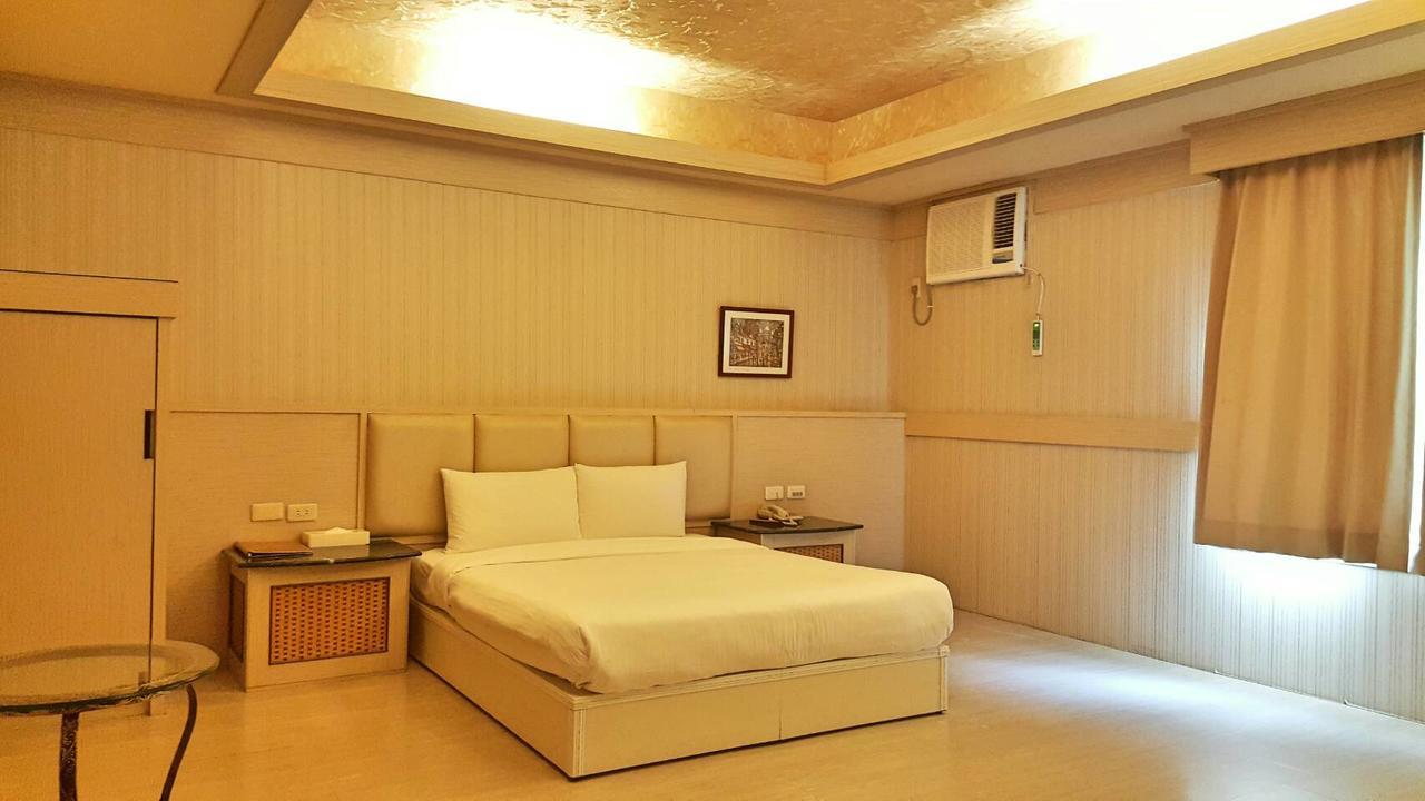 Wind Coast Motel Hsinchu City Exterior photo